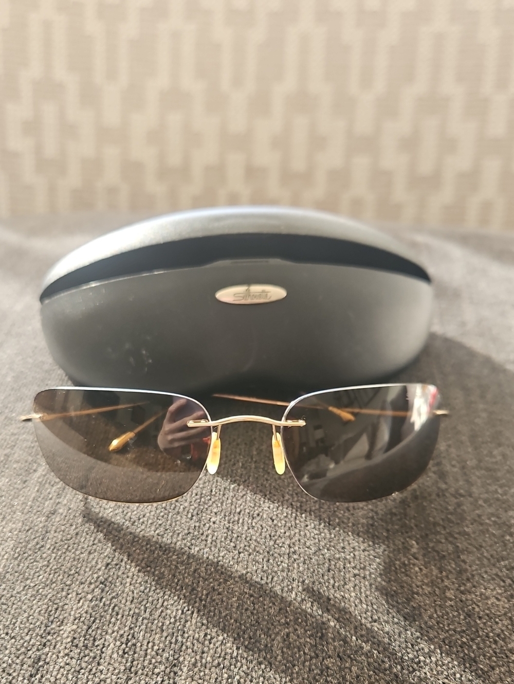 Silhouette Men’s Rimless Sunglasses — Gold Frames with Brown Gradient Lenses
